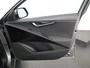 Kia Niro EV Light Edition 64.8 kWh - SOH 99,5% - Achteruitrijcamera - Parkeersensoren achter - Navigatie - Apple Carplay / Android Auto - Fabrieksgarantie tot 08-2031