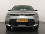 Kia Niro EV Light Edition 64.8 kWh - SOH 99,5% - Achteruitrijcamera - Parkeersensoren achter - Navigatie - Apple Carplay / Android Auto - Fabrieksgarantie tot 08-2031