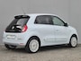 Renault Twingo Z.E. R80 Série Limitée Vibes Automaat / Allseason banden / Navigatie via Apple Carplay of Android Auto / Dealer Onderhouden /Stoelverwarming / Airco / Cruise control / Achteruitrijcamera / Parkeersensoren achter /