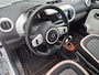 Renault Twingo Z.E. R80 Série Limitée Vibes Automaat / Allseason banden / Navigatie via Apple Carplay of Android Auto / Dealer Onderhouden /Stoelverwarming / Airco / Cruise control / Achteruitrijcamera / Parkeersensoren achter /