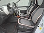 Renault Twingo Z.E. R80 Série Limitée Vibes Automaat / Allseason banden / Navigatie via Apple Carplay of Android Auto / Dealer Onderhouden /Stoelverwarming / Airco / Cruise control / Achteruitrijcamera / Parkeersensoren achter /