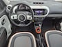 Renault Twingo Z.E. R80 Série Limitée Vibes Automaat / Allseason banden / Navigatie via Apple Carplay of Android Auto / Dealer Onderhouden /Stoelverwarming / Airco / Cruise control / Achteruitrijcamera / Parkeersensoren achter /