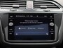 Volkswagen Tiguan 1.4 TSI eHybrid R-Line | 245 PK | SoH 95% | Automaat | Plug-In | Panorama Dak | Volledig Dealer Onderhouden | Black Style | Trekhaak | Navigatie | LED Matrix Koplampen | Stoelverwarming | Stuurwielverwarming
