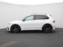 Volkswagen Tiguan 1.4 TSI eHybrid R-Line | 245 PK | SoH 95% | Automaat | Plug-In | Panorama Dak | Volledig Dealer Onderhouden | Black Style | Trekhaak | Navigatie | LED Matrix Koplampen | Stoelverwarming | Stuurwielverwarming