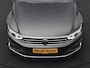 Volkswagen Passat Variant 1.4 TSI GTE Business Plug In Hybrid 218pk Dealer O.H PHEV | Trekhaak Af Fabriek | Adaptive Cruise | Alcantara Sportstoelen Massage & Verwarmd | IQ Light | Apple Carplay | Keyless | Blis | Navigatie | Virtual | DAB |