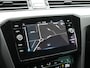Volkswagen Passat Variant 1.4 TSI GTE Business Plug In Hybrid 218pk Dealer O.H PHEV | Trekhaak Af Fabriek | Adaptive Cruise | Alcantara Sportstoelen Massage & Verwarmd | IQ Light | Apple Carplay | Keyless | Blis | Navigatie | Virtual | DAB |