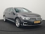 Volkswagen Passat Variant 1.4 TSI GTE Business Plug In Hybrid 218pk Dealer O.H PHEV | Trekhaak Af Fabriek | Adaptive Cruise | Alcantara Sportstoelen Massage & Verwarmd | IQ Light | Apple Carplay | Keyless | Blis | Navigatie | Virtual | DAB |