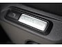 Volkswagen T-Roc 1.5 TSI R-Line Navigatie | Camera | Stoelverwarming | All Season banden