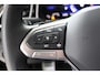 Volkswagen T-Roc 1.5 TSI R-Line Navigatie | Camera | Stoelverwarming | All Season banden