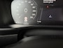 Volvo XC40 T3 Momentum Automaat | Standkachel | CarPlay | Stuur/Stoelverwarming | Leer | Trekhaak