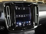 Volvo XC40 T3 Momentum Automaat | Standkachel | CarPlay | Stuur/Stoelverwarming | Leer | Trekhaak