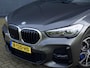 BMW X1 sDrive20i High Executive M-Sport |HEAD-UP|ELEKTR. GLAZEN SCHUIF-/KANTELDAK|CRUISE ADAPT.|STOEL VERW.|AFNEEMBARE TREKHAAK