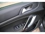 Peugeot 308 SW 1.2 PureTech 110pk Blue Lease Executive Airco Navi Panoramadak Trekhaak