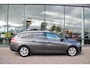 Peugeot 308 SW 1.2 PureTech 110pk Blue Lease Executive Airco Navi Panoramadak Trekhaak