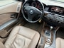 BMW 5-Serie Touring 530i Executive | 2E EIGENAAR | 12MND GARANTIE | YOUNGTIMER | PANODAK | LEDER | XENON | TREKHAAK | AUTOMAAT | LMV |