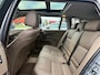 BMW 5-Serie Touring 530i Executive | 2E EIGENAAR | 12MND GARANTIE | YOUNGTIMER | PANODAK | LEDER | XENON | TREKHAAK | AUTOMAAT | LMV |