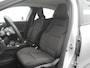 Renault Clio TCe 100 Zen - RIJKLAARPRIJS - 16 inch Lichtmetalen Velgen - Apple Carplay - Android Auto - Navigatie