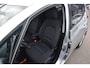 Hyundai ix20 1.6i i-Vision , TREKHAAK , CLIMATR , CR CONTROL , LMV16 , RCD MP3 ,