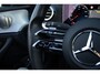 Mercedes-Benz E-klasse 300 e 4MATIC AMG Line | E300 Hybride | Pano | Matrix LED | Burmester | Night | Keyless | Adapt. Cruise | Trekhaak | 20 Inch | 360 | Carplay | DAB | Trekhaak | Sfeer | Dodehoek | Lane Assist | BTW | Dealer Onderhouden | Garantie