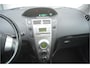 Toyota Yaris 1.3 VVTi Luna ...goed onderhouden!