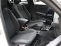 Opel Corsa 1.2 100PK Elegance |  AppleCarplay/AndroidAuto | Panoramadak | stoel & stuur verwarming | Climate Control | Cruise Control | Camera | Navigatie | 17''LMV | Keyless | Two-Tone | LED | Parkeersensoren |