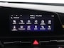 Kia Niro EV DynamicLine 64.8 kWh - SOH 98,3% - Stoel-/stuurverwarming - Navigatie - Cruise Control - Climate Control - Keyless Fabrieksgarantie tot 02-2030