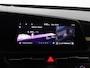 Kia Niro EV DynamicLine 64.8 kWh - SOH 98,3% - Stoel-/stuurverwarming - Navigatie - Cruise Control - Climate Control - Keyless Fabrieksgarantie tot 02-2030