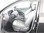 Kia Niro EV DynamicLine 64.8 kWh - SOH 98,3% - Stoel-/stuurverwarming - Navigatie - Cruise Control - Climate Control - Keyless Fabrieksgarantie tot 02-2030
