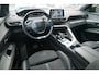 Peugeot 3008 1.2 GT-Line | Elektrische stoelen met geheugen functie | All season banden | Camera | Grip control | AGR Stoel | Navigatie |