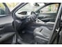 Peugeot 3008 1.2 GT-Line | Elektrische stoelen met geheugen functie | All season banden | Camera | Grip control | AGR Stoel | Navigatie |