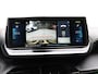 Peugeot e-208 EV GT 50 kWh 136PK | AppleCarplay/Android Auto | Parkeersensoren | FULL LED | Navigatie | Verwarmde Voorstoelen | Climate Control | Cruise Control | 17" LMV | Isofix | Privacy Glass | Trekhaak |