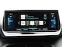 Peugeot e-208 EV GT 50 kWh 136PK | AppleCarplay/Android Auto | Parkeersensoren | FULL LED | Navigatie | Verwarmde Voorstoelen | Climate Control | Cruise Control | 17" LMV | Isofix | Privacy Glass | Trekhaak |