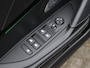Peugeot e-208 EV GT 50 kWh 136PK | AppleCarplay/Android Auto | Parkeersensoren | FULL LED | Navigatie | Verwarmde Voorstoelen | Climate Control | Cruise Control | 17" LMV | Isofix | Privacy Glass | Trekhaak |
