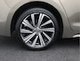Toyota Corolla Touring Sports 2.0 Hybrid TeamNL/ lage km/ compleet/ zeer mooi!