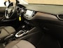 Opel Crossland 1.2 Turbo Elegance - ORIGINEEL NEDERLANDSE AUTO - VASTE TREKHAAK 840KG GEREMD TREKGEWICHT - PARKEERSENSOREN VOOR EN ACHTER - 360 GRADEN CAMERA - DODEHOEK DETECTIE - STUUR EN STOELVERWARMING - NAVIGATIE - APPLE CARPLAY/ ANDROID AUTO