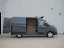 Renault Master T35 2.0 dCi 170 L2H2 Extra - VOORRAADVOORDEEL - 170 PK! - Trekhaak - Laadruimtebetimmering - All Seasonbanden - Achteruitrijcamera - Stoelverwarming - Cruise Control - Trekhaak