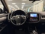 Mitsubishi Outlander 2.0 PHEV Instyle * Schuif-Kanteldak / Afn. Trekhaak / Navigatie / NL Auto *