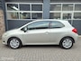 Toyota Auris 1.6-16V Luna | CLIMA | CRUISE | TREKHAAK |