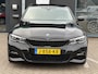 BMW 3-Serie 320i High Executive Edition/1STE EIG/CAMERA/LEDER/NAVI/NL-AUTO NAP!!