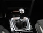 Kia ProCeed 1.5 T-GDi GT-Line | Apple Carplay / Android Auto | JBL Audio | Trekhaak | Camera | Privacy Glass | Sportstoelen | Lichtmetalen Velgen |