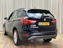 BMW X1 sDrive20i *192PK* Stoelverwarming / Navigatie / PDC / Bluetooth / 17"LMV