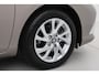 Toyota Auris Touring Sports 1.8 Hybrid Lease Pro | Origineel NL | Panoramadak | Navigatie | Stoelverwarming | Keyless | Parkeersensoren voor/achter | Clima | Cruise Control | 16 inch