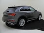Audi Q5 55 TFSI e S edition | Panoramadak | Trekhaak | 360 camera | Parkeerasisstent | Keyless | Dodehoek detectie | Stoelverwarming |