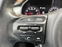 Kia Stonic 1.0 T-GDi 120pk DCT7 DynamicLine | Automaat | Navigatie | Cruise Control | Airco | Camera Achter | Sensoren Achter | Apple Carplay | Android Auto |