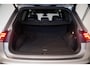Volkswagen Tiguan Allspace 1.5 TSI R-Line Business+ | Panorama | Trekhaak | Black Style | Stoel/Stuurverw. | Dynamic Onderstel |