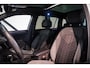 Volkswagen Tiguan Allspace 1.5 TSI R-Line Business+ | Panorama | Trekhaak | Black Style | Stoel/Stuurverw. | Dynamic Onderstel |