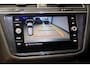Volkswagen Tiguan Allspace 1.5 TSI R-Line Business+ | Panorama | Trekhaak | Black Style | Stoel/Stuurverw. | Dynamic Onderstel |