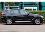 BMW X3 xDrive20i aut Executive | panoramadak | sportstoelen