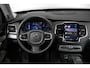 Volvo XC90 T8 Recharge AWD Ultimate Dark | Wegklapbare trekhaak | 360 Graden Camera | Getint Glas Achter | Luchtvering | Adaptieve Cruise Control | Verwarmbare Voorstoelen | Dodehoekdetectie Met Correctie | Panorama Dak | Rijstrooksensor Met Correctie | Navigatiesysteem | Keyless Entry | Verwarmbare Achterbank