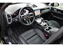 Porsche Cayenne 3.0 E-Hybrid SportDesign Platinum Edition 462pk Pano Sportuitlaat Stoelventilatie ACC BOSE 360-camera